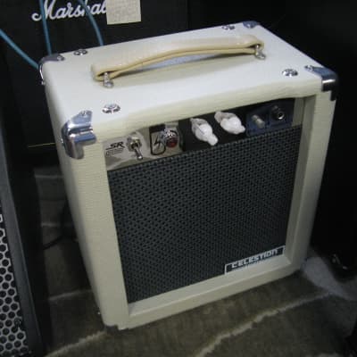 Monoprice Stage Right 611815 15-Watt 1x12 Guitar Combo Tube Amp W