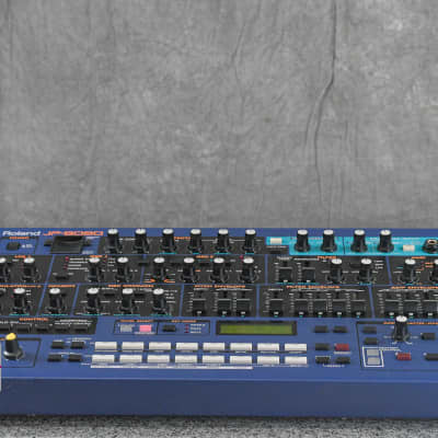 Roland JP-8080 Vintage Analog Modelling Rack Synthesizer in Very Good Condition.