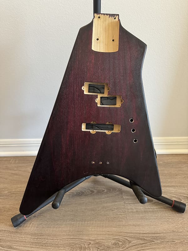 Custom Offset V Active Jazz Precision Bass Poplar Body Reverb