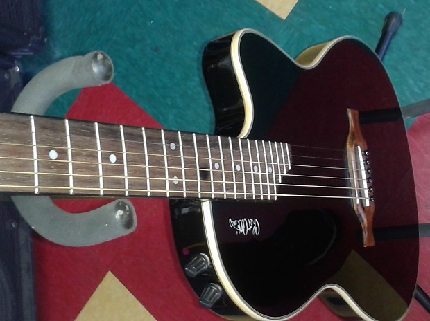 Epiphone Chet Atkins SST Studio solid body acoustic electric