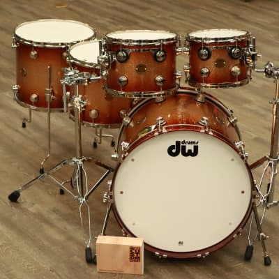 DW Jazz Series Maple/Gum Shellpack 22/10/12/14/16 (Copper Glitz Burst with Nickel Hardware) image 7