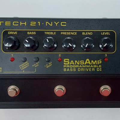 Tech 21 Sans amp programmable bass driver DI with box | Reverb