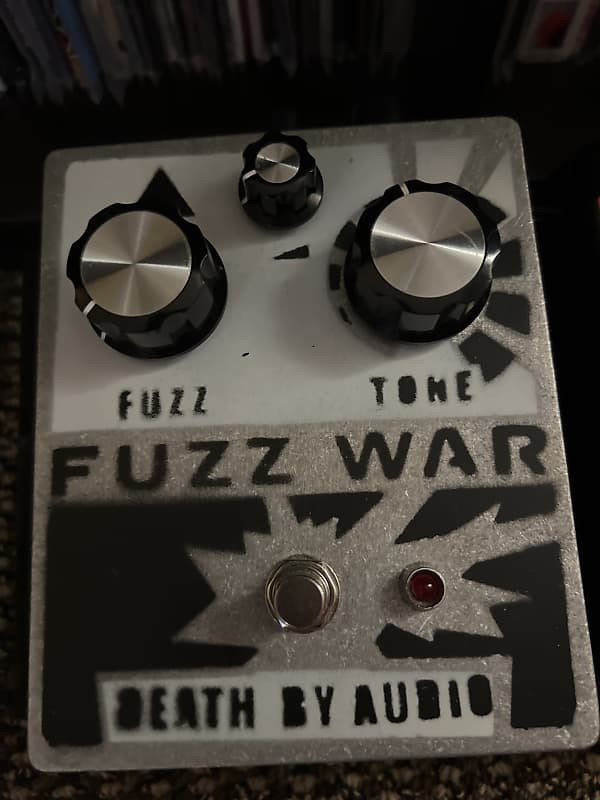 Death By Audio Fuzz War