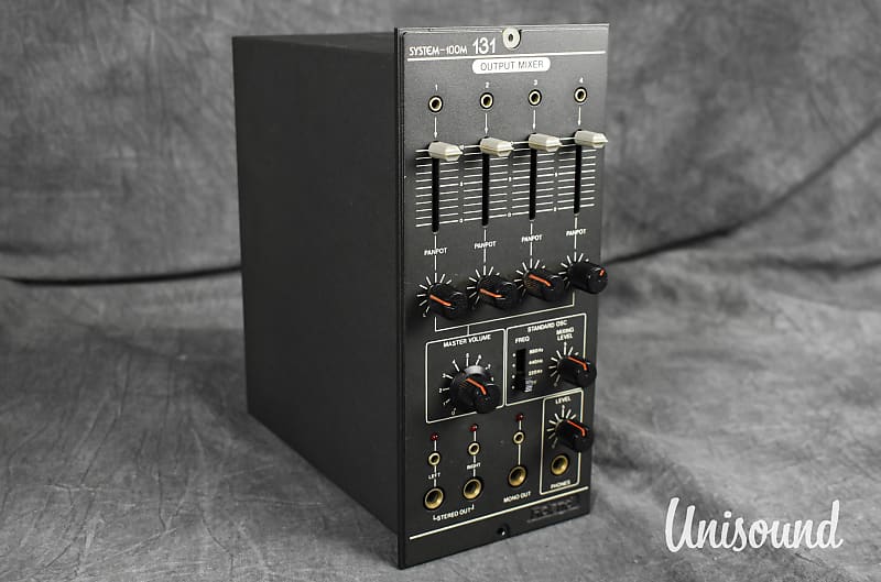 Roland System-100M Model 131 Mixer & Tuning Oscillator in Excellent Condition Bild 1