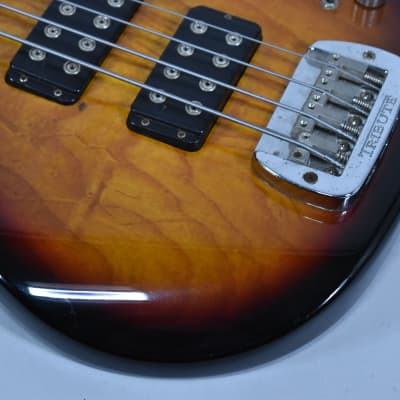 2000 G&L Tribute L-2000 Sunburst Finish Bass Guitar w/OHSC image 4