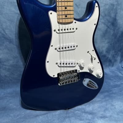 Fender Standard Stratocaster MIM 2007 - Electron Blue image 4