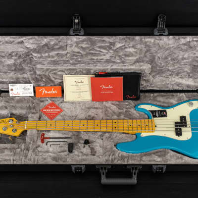 Fender American Professional II Precision Bass V MN - Miami Blue image 3