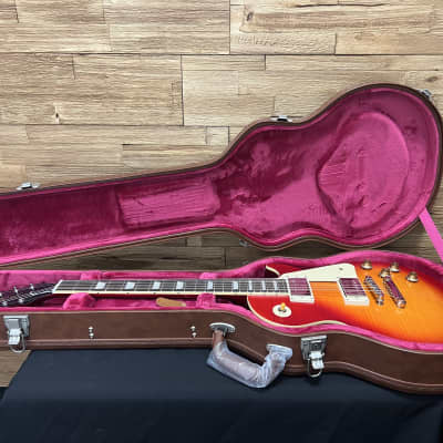 Epiphone 1959 Les Paul Standard Limited Edition guitar - Aged Dark Cherry Burst. 9lbs 1oz. W/hard case. Mint!!! image 2