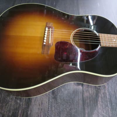 Gibson J 45 Standard image 3