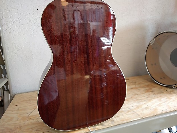 から厳選した FENDER 大54 USA アコースティックギター NAT GDP