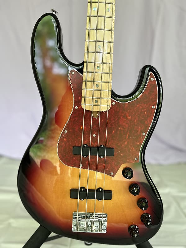 Sago Custom Jazz Bass 2023 Japan MIJ 3 Tone Sunburst