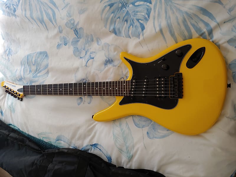 Yamaha MG3-R 1989 - Yellow Electric | Reverb