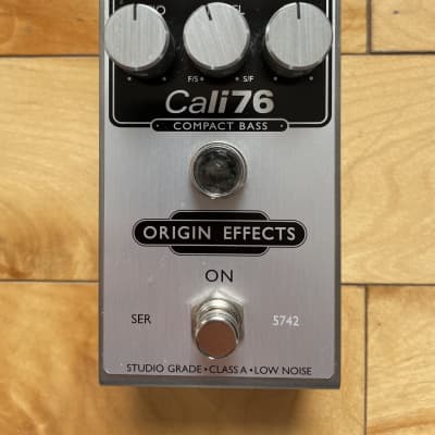 Origin Effects Cali76 Compact Bass Compressor | Reverb Canada