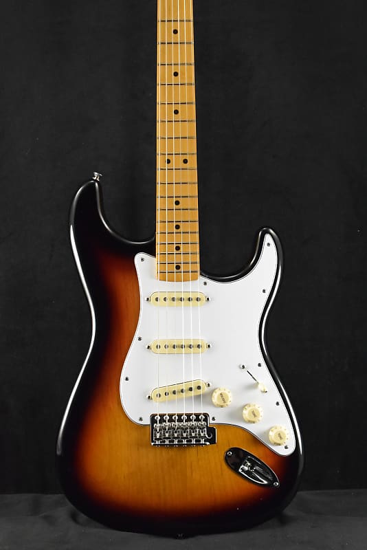 Fender Jimi Hendrix Stratocaster 3-Color Sunburst Maple Fingerboard image 1