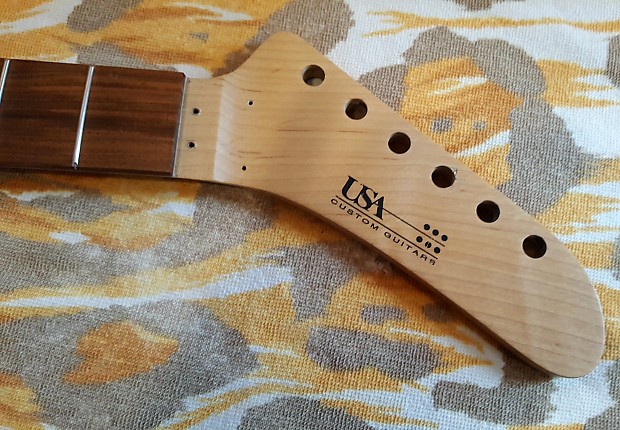 Fender hockey store stick headstock