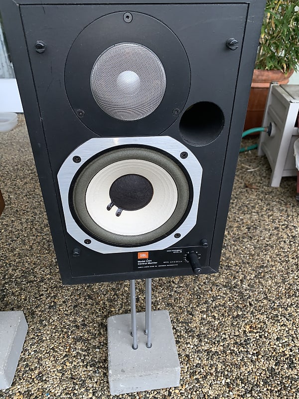 Jbl 4401 control store monitors