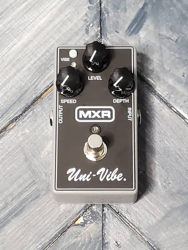 MXR M68 Uni-Vibe Chorus/Vibrato Effect Pedal image 1
