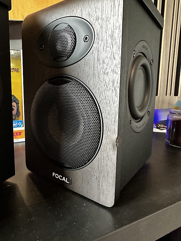 Focal Shape 40-