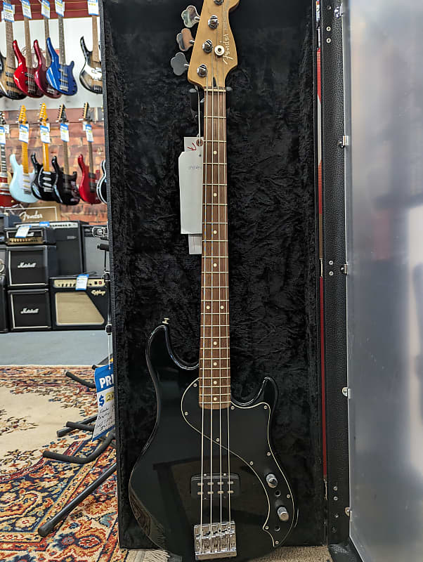 Fender Deluxe Dimension Bass IV with Rosewood Fretboard 2014 - 2016 - Black image 1