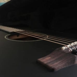 Cort MR E BKS 2015 Black Matte comes with guitar case and strap
