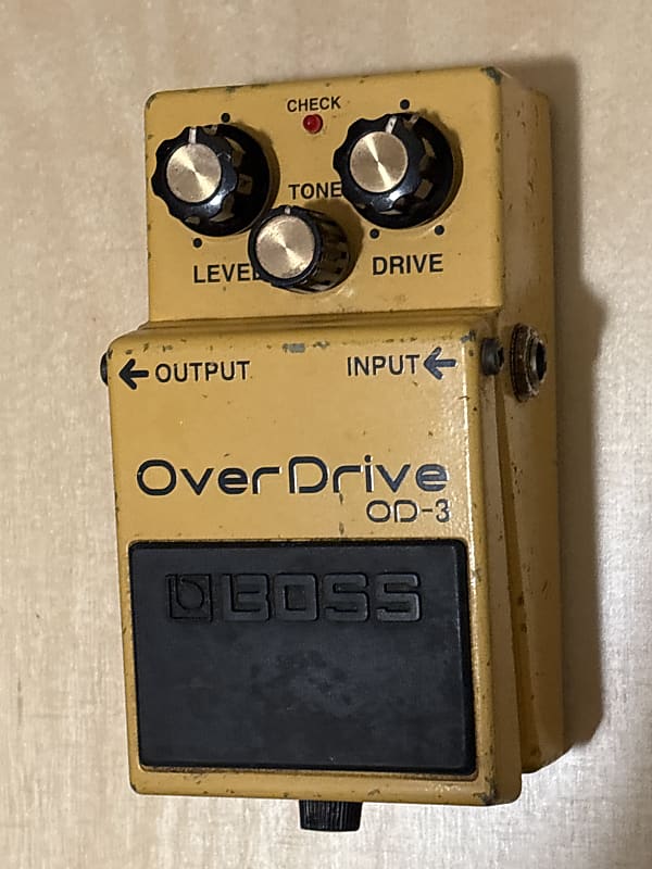 ギター BOSS OVER DRIVE OD-3 古さを感じない完成度の高さ「BOSS OD-3」【エレキギター博士】