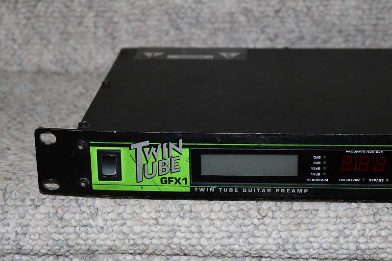 DigiTech GFX1 Twin Tube guitar preamp Reverb