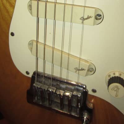 1983 Fender Elite Stratocaster Natural image 8