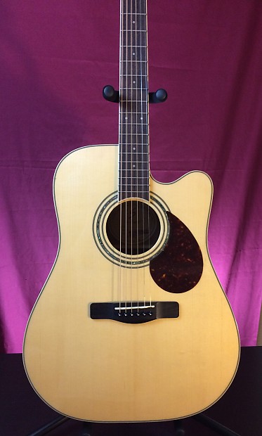Samick D5-CE - Solid Spruce Top - Acoustic Electric w/ Grover