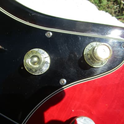 Univox UB-1 Bass Guitar, 1960's, Japan, Cherryburst, Figured Body,  Case image 6