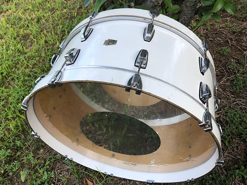 Ludwig Vintage 26" x 10" Marching Bass Drum White Rare Reverb