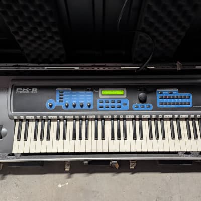 E-MU Systems PK-6 Proteus Keys 61-Key 64-Voice Sampler Module 2001 - Grey