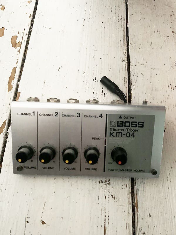 Boss KM-04 - Micro Mixer