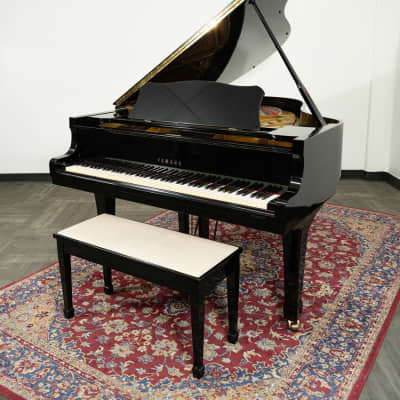 Yamaha 6'1" C3 Grand Piano | Polished Ebony | SN: E4120814 | Used image 1