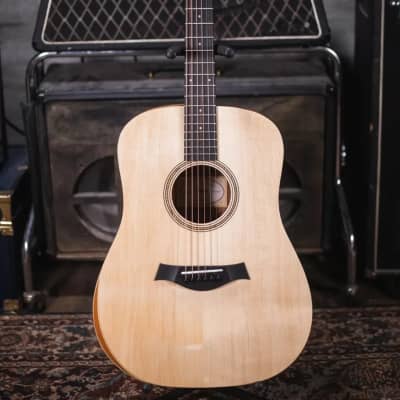 Taylor Academy 10e Dreadnought Acoustic/Electric Guitar with Gig Bag image 2