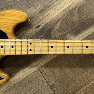 1976 Fender Mustang Bass Natural Gloss Finish Short-Scale Electric Bass Guitar with Hardshell Case image 2