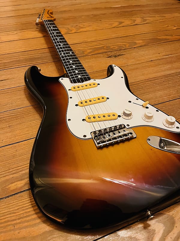 Fender Squier JV | Stratocaster | MIJ 1982/83 | 3 Tone