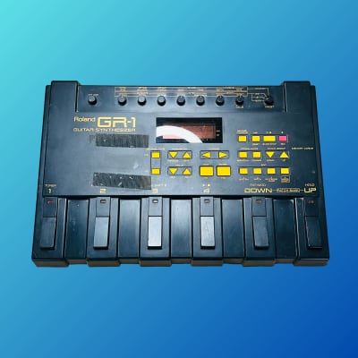 Roland GR-1 Guitar Synthesizer
