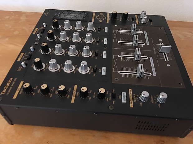 Technics SH - MZ 1200 4 channel DJ Professional Mixer (Very