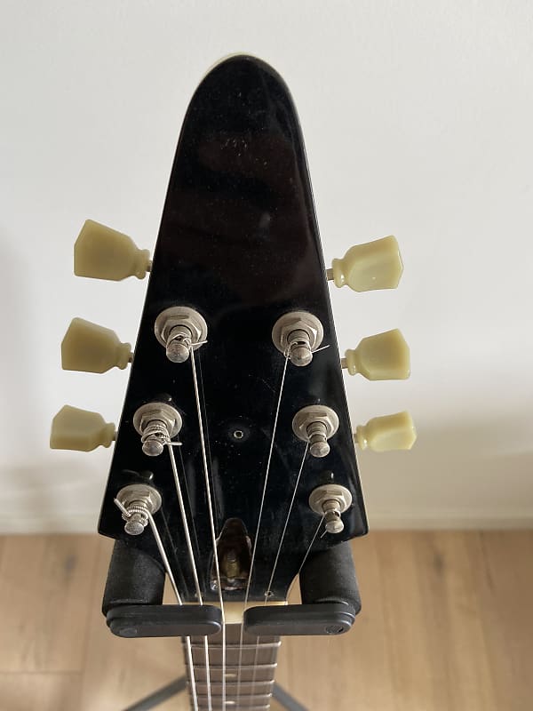 Gibson Flying V '67 Reissue 2010 White | Reverb