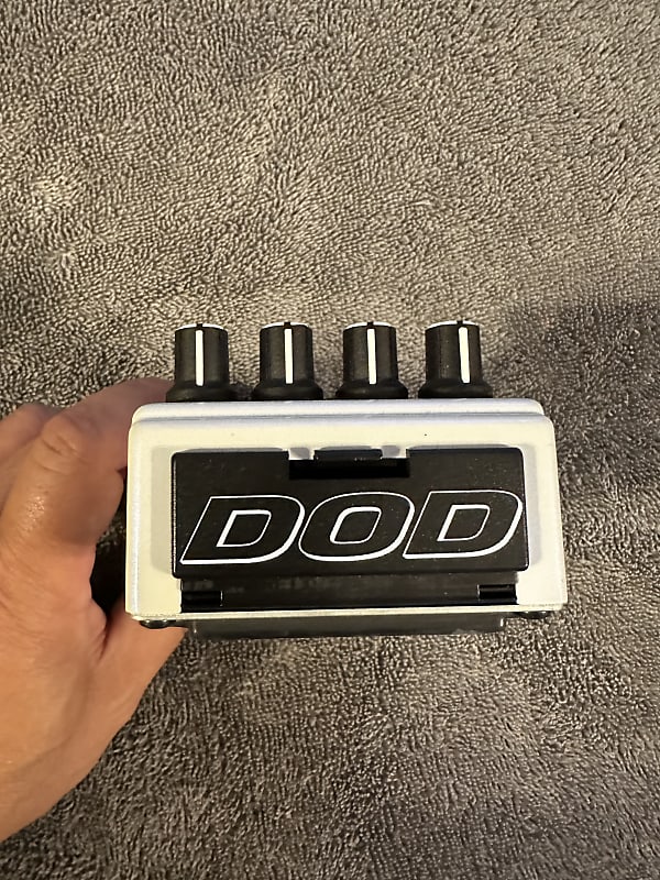 DOD Milk Box Compressor FX84 White 1990s