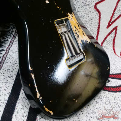 2021 Fender Custom Shop Team Built David Gilmour Signature Stratocaster Relic Black over 3 Tone Sunburst image 14