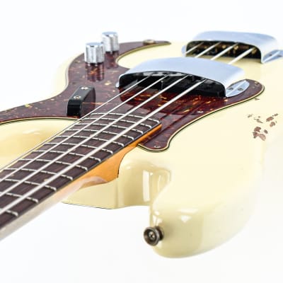 Fender Custom Shop 64 Precision Bass Relic Aged Vintage White image 10