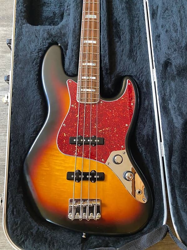 Fender Jazz Bass | Reverb