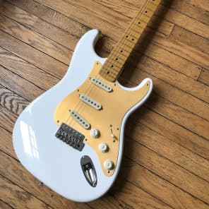 Squier Classic Vibe 50s Strat Olympic White & Gold Mint FREE SHIP image 3