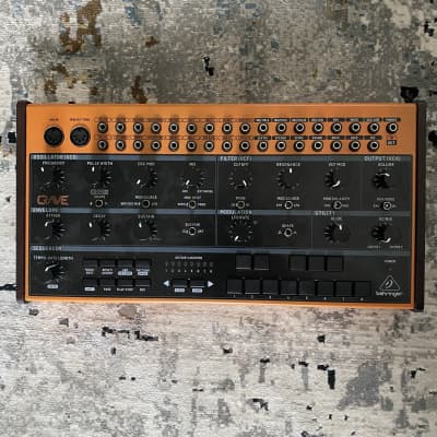 Behringer Crave Analog Semi-Modular Synthesizer