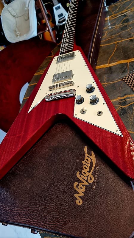 Navigator (ESP Custom shop) Flying-V 2004 - Wine Red