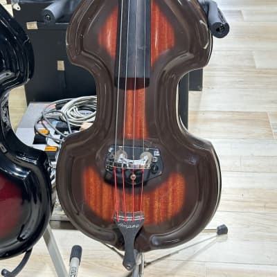 Ampeg BB-4 Baby Bass 1965 - the 60 year old famous Baby Bass in a vintage Sunburst ready to enjoy ! image 1