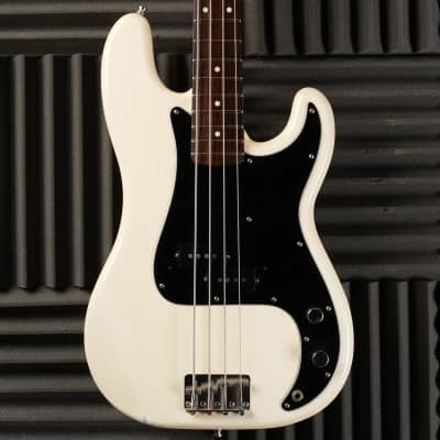 1990 Fender Precision Bass '62 Vintage Reissue PB62 Olympic White 