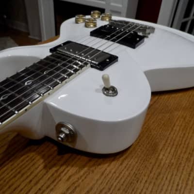 Dean Soltero Electric Guitar Gloss White 2008 with Upgrades Seymour Duncan SH-12 George Lynch Screamin' Demon Humbucker Pickup Push Pull Coil Splitting Pots Strap Locks image 11