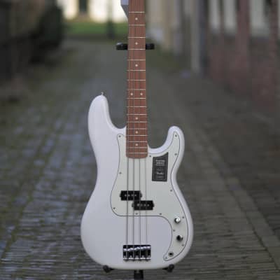 Fender Player Precision Bass PF - Polar White image 11